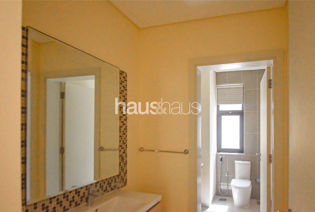 4 bedroom villa to rent - haus & haus