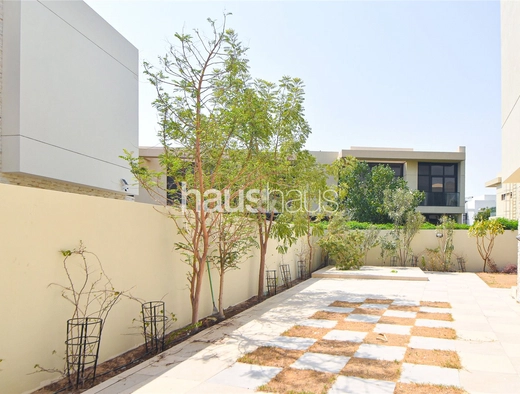 4 bedroom villa to rent - haus & haus