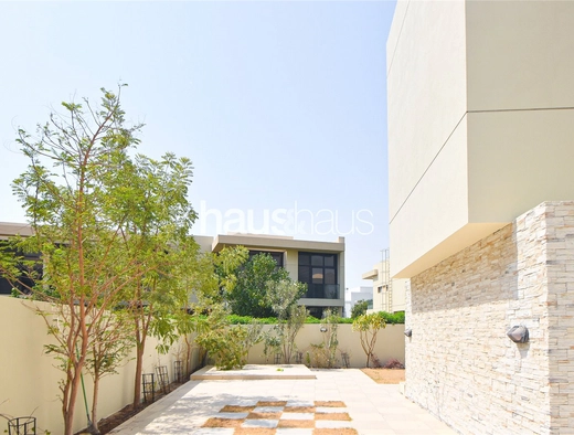 4 bedroom villa to rent - haus & haus