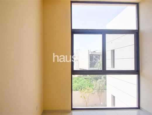 4 bedroom villa to rent - haus & haus