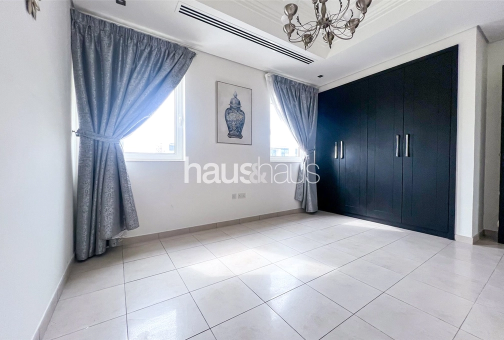 4 bedroom villa to rent - haus & haus