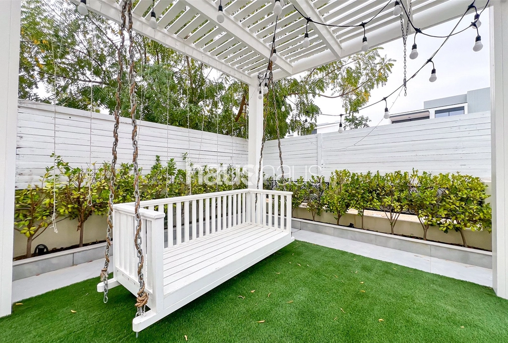 4 bedroom villa to rent - haus & haus