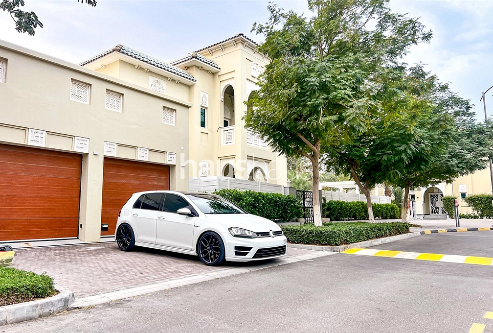 4 bedroom villa to rent - haus & haus