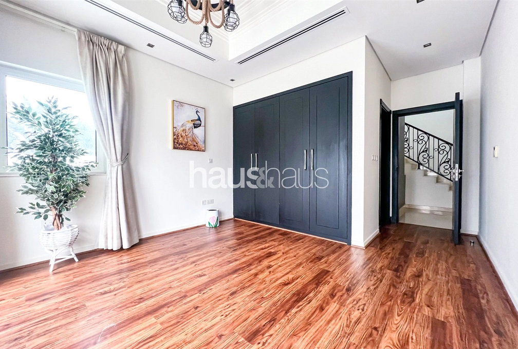 4 bedroom villa to rent - haus & haus