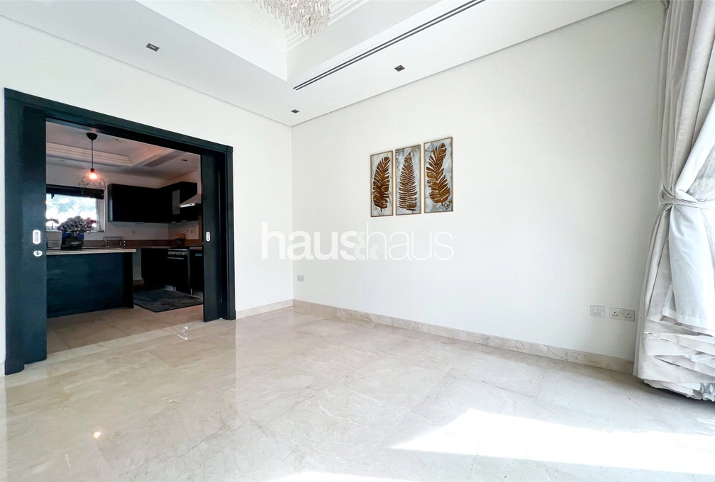 4 bedroom villa to rent - haus & haus