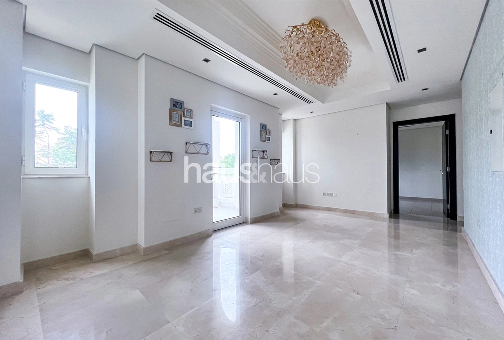4 bedroom villa to rent - haus & haus