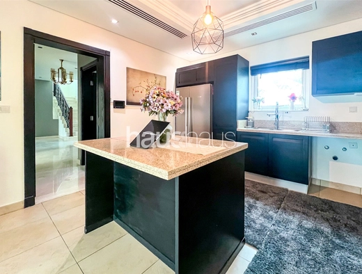4 bedroom villa to rent - haus & haus