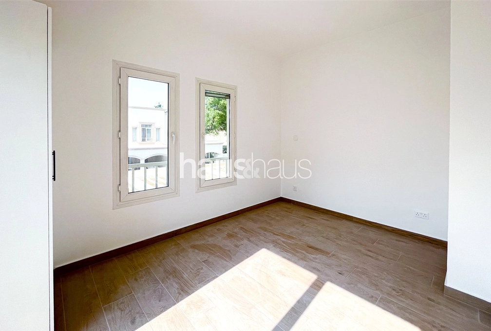 2 bedroom villa to rent - haus & haus