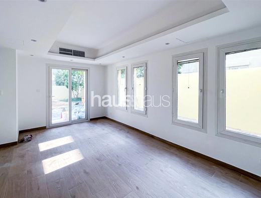 2 bedroom villa to rent - haus & haus
