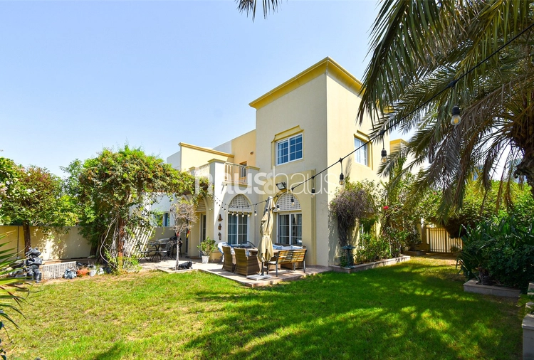 3 bedroom villa to rent - haus & haus