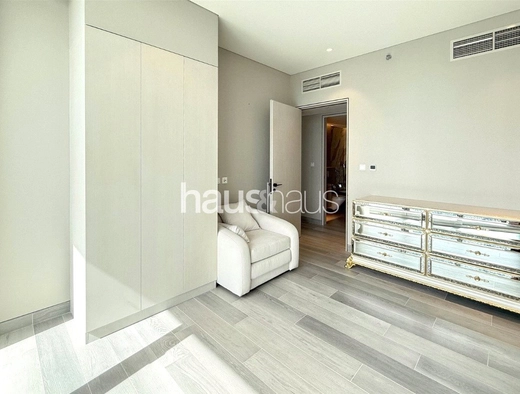 mobile-banner - Haus and Haus