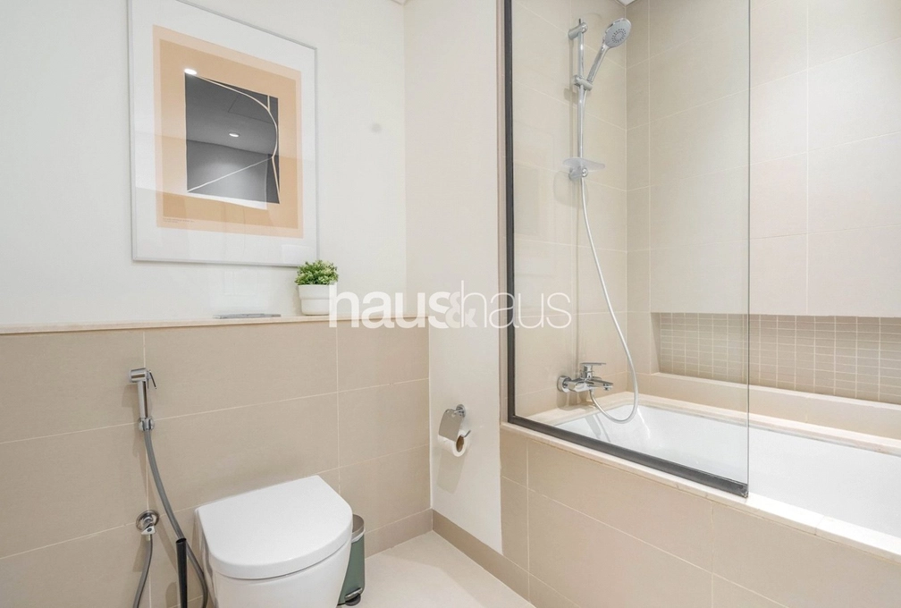 2 bedroom apartment to rent - haus & haus