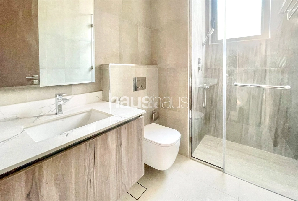 6 bedroom villa to rent - haus & haus