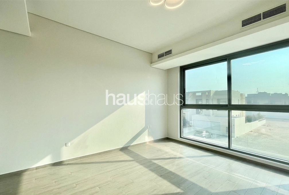 6 bedroom villa to rent - haus & haus