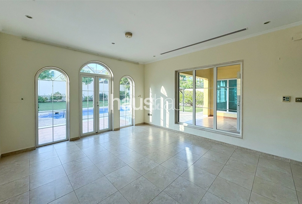 3 bedroom villa to rent - haus & haus