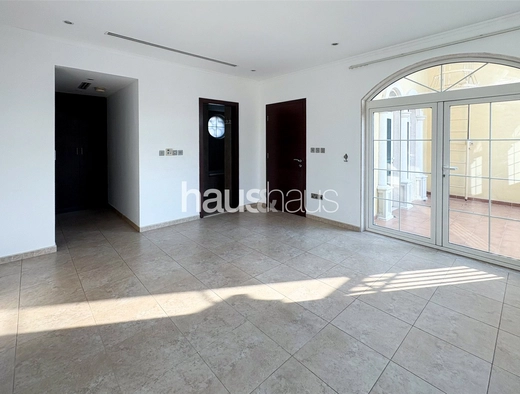 3 bedroom villa to rent - haus & haus