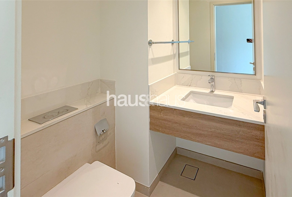 3 bedroom townhouse to rent - haus & haus