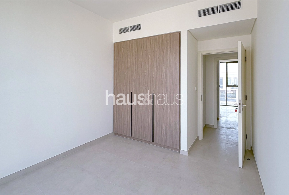3 bedroom townhouse to rent - haus & haus
