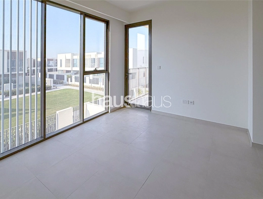 3 bedroom townhouse to rent - haus & haus