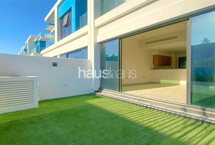 4 bedroom villa to rent - haus & haus