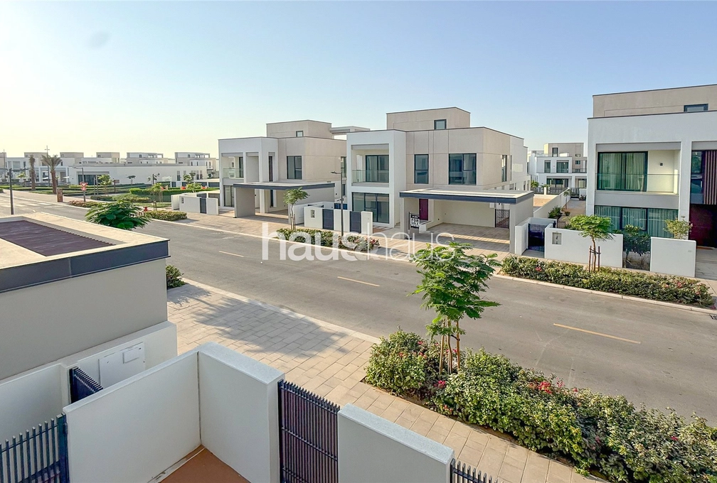 4 bedroom villa to rent - haus & haus