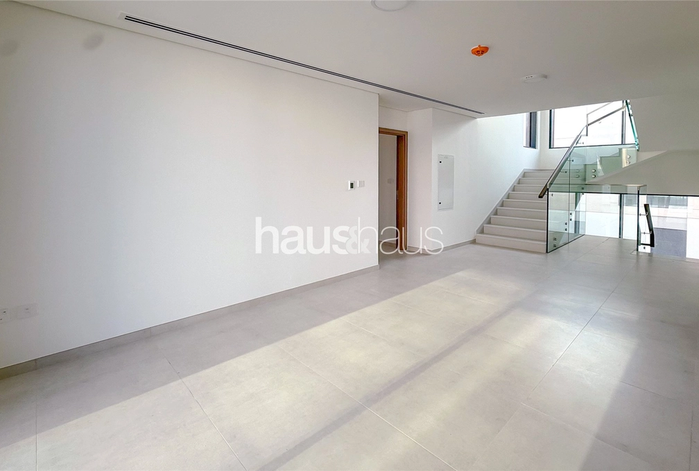 4 bedroom villa to rent - haus & haus