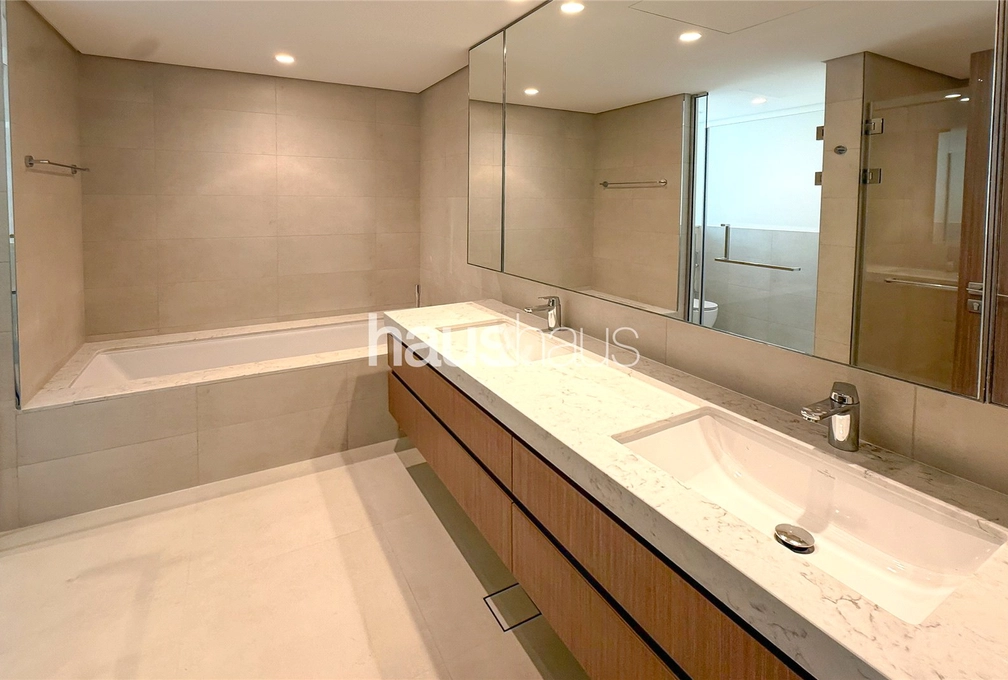 4 bedroom villa to rent - haus & haus