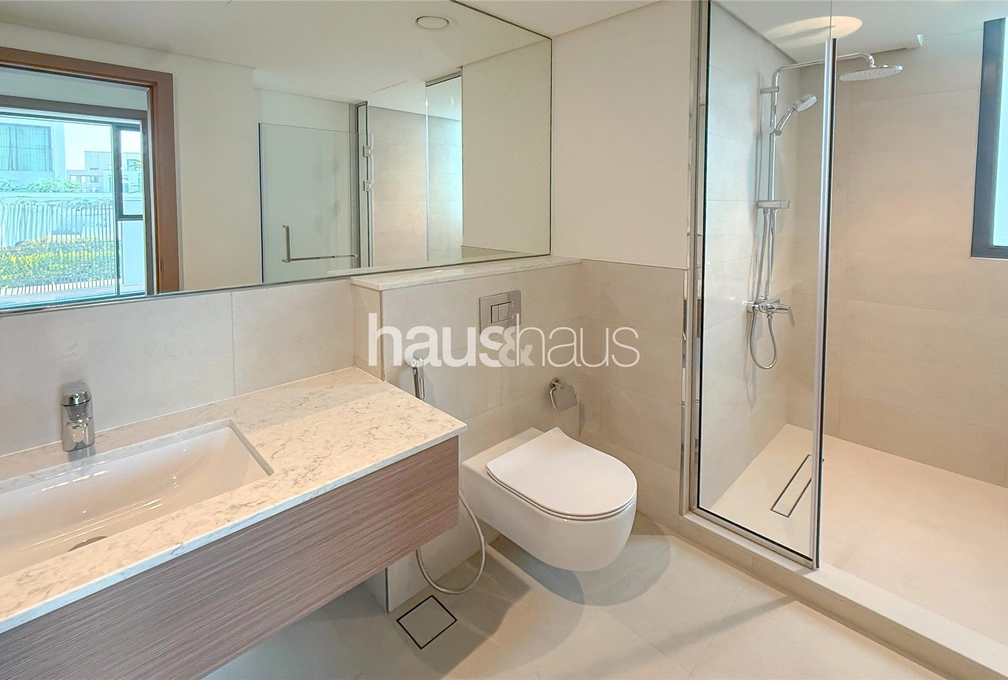 4 bedroom villa to rent - haus & haus