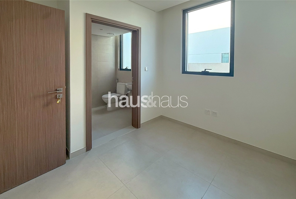 4 bedroom villa to rent - haus & haus