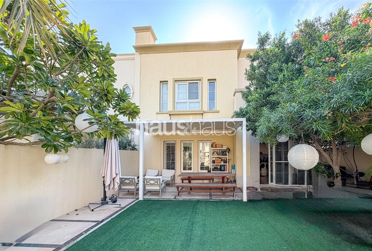 3 bedroom villa to rent - haus & haus