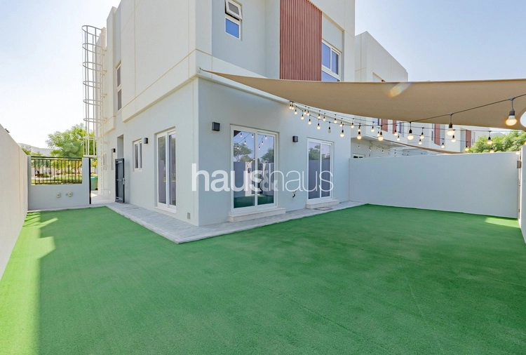 4 bedroom villa to rent - haus & haus