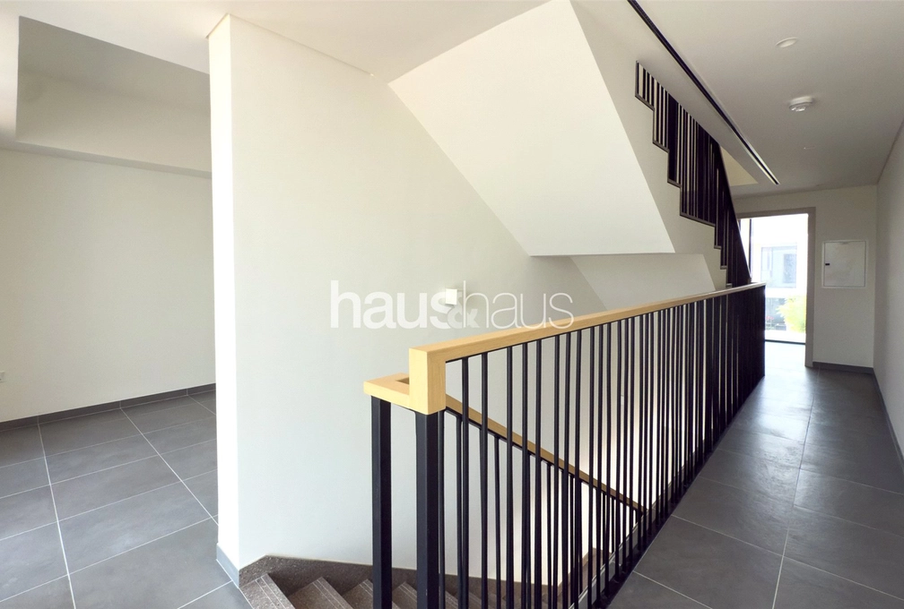 4 bedroom villa to rent - haus & haus