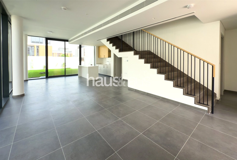 4 bedroom villa to rent - haus & haus