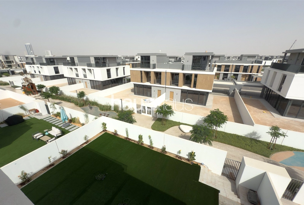 4 bedroom villa to rent - haus & haus