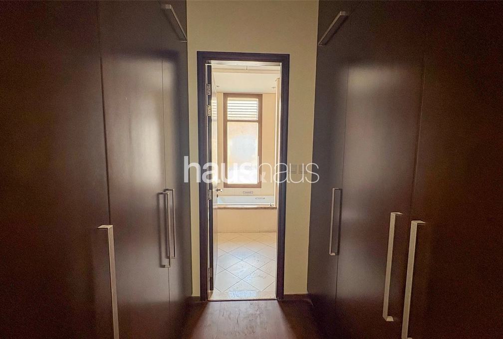 5 bedroom villa to rent - haus & haus