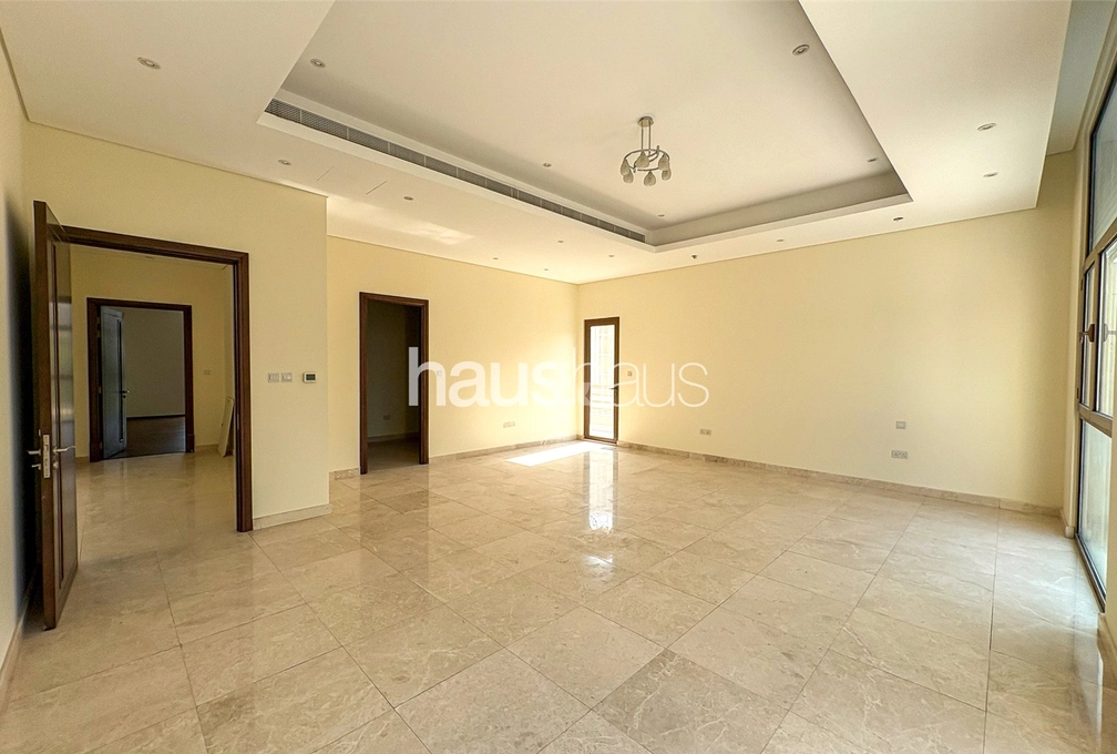 5 bedroom villa to rent - haus & haus