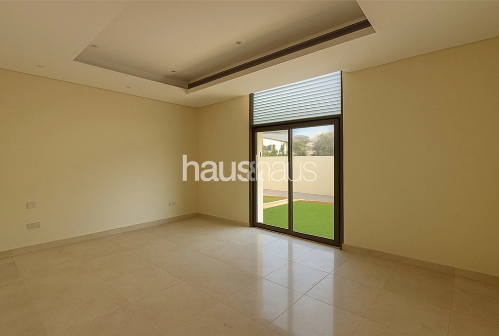 5 bedroom villa to rent - haus & haus