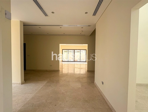 5 bedroom villa to rent - haus & haus