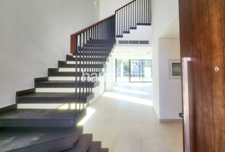 4 bedroom townhouse to rent - haus & haus