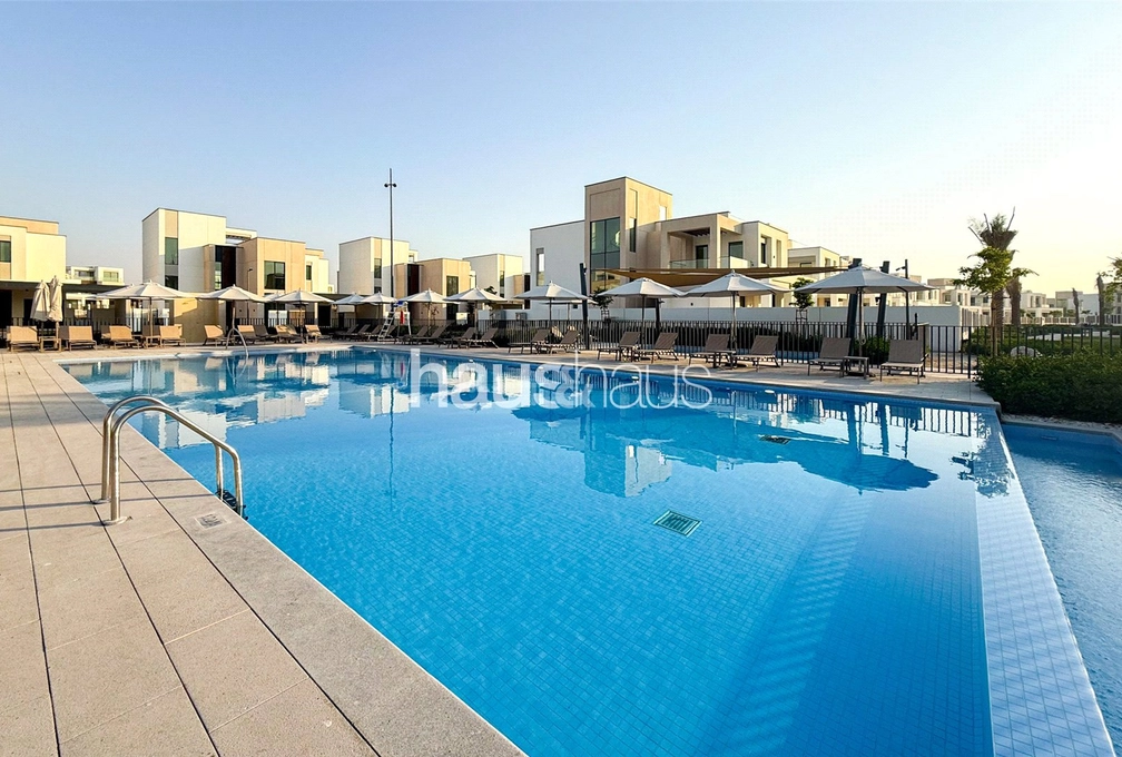 4 bedroom villa to rent - haus & haus