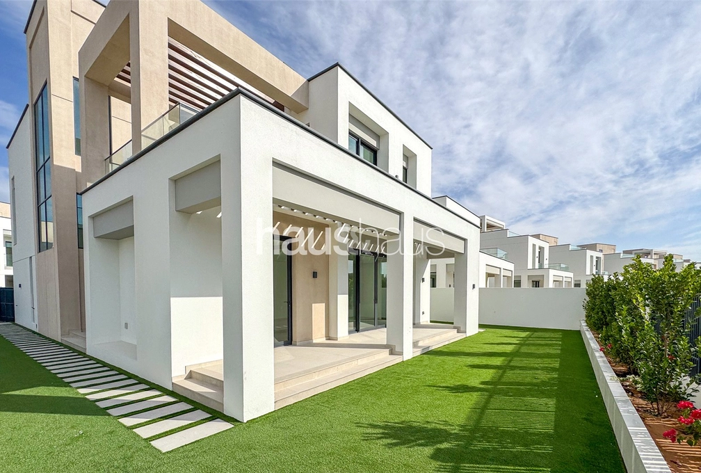 4 bedroom villa to rent - haus & haus