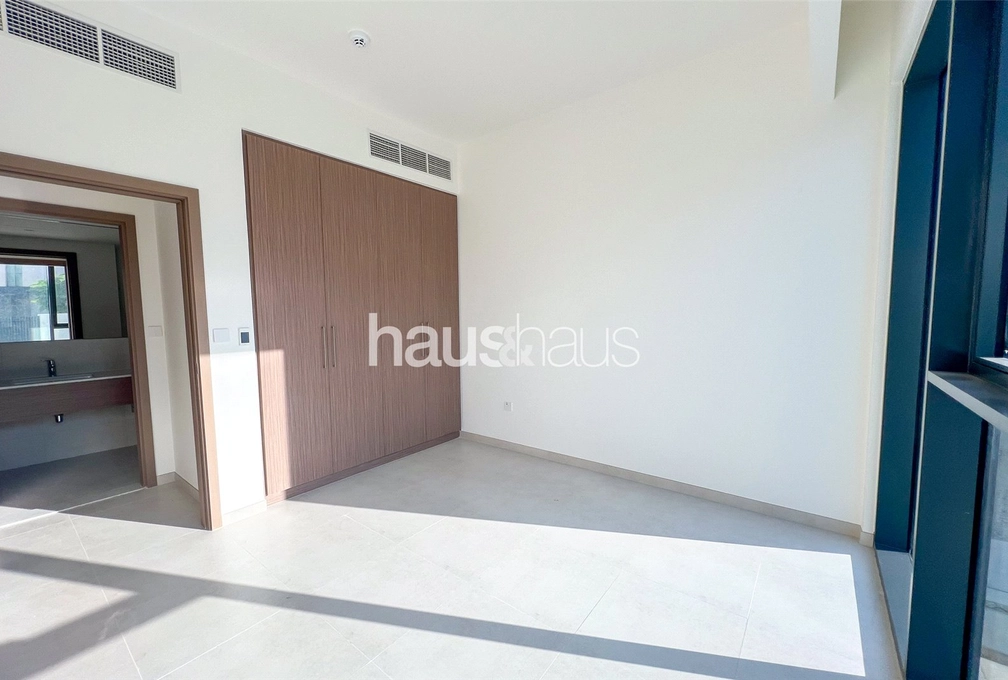 4 bedroom villa to rent - haus & haus