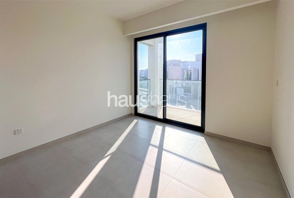 4 bedroom villa to rent - haus & haus