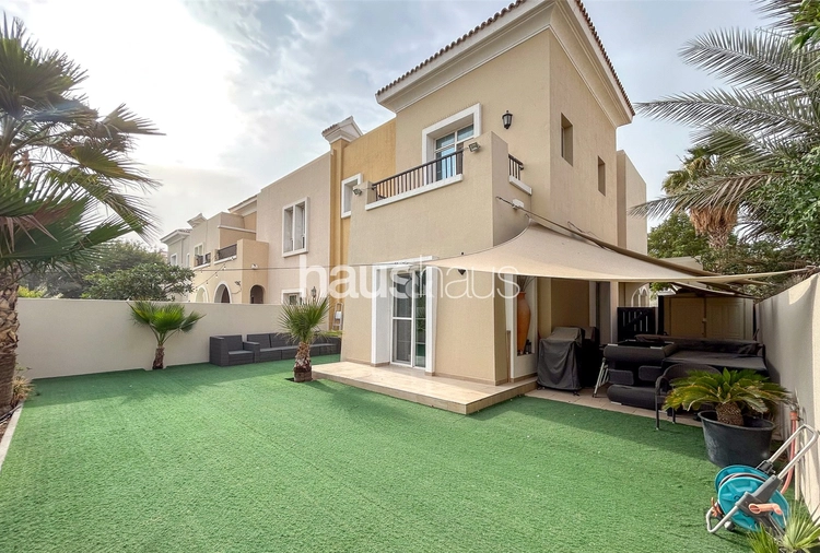 3 bedroom villa to rent - haus & haus