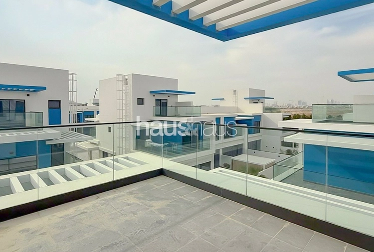 5 bedroom townhouse to rent - haus & haus