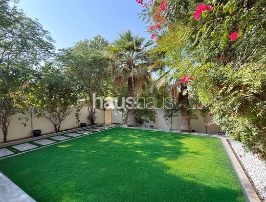 4 bedroom villa to rent - haus & haus