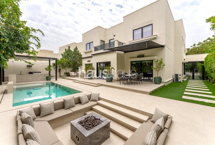 5 bedroom villa for sale - haus & haus
