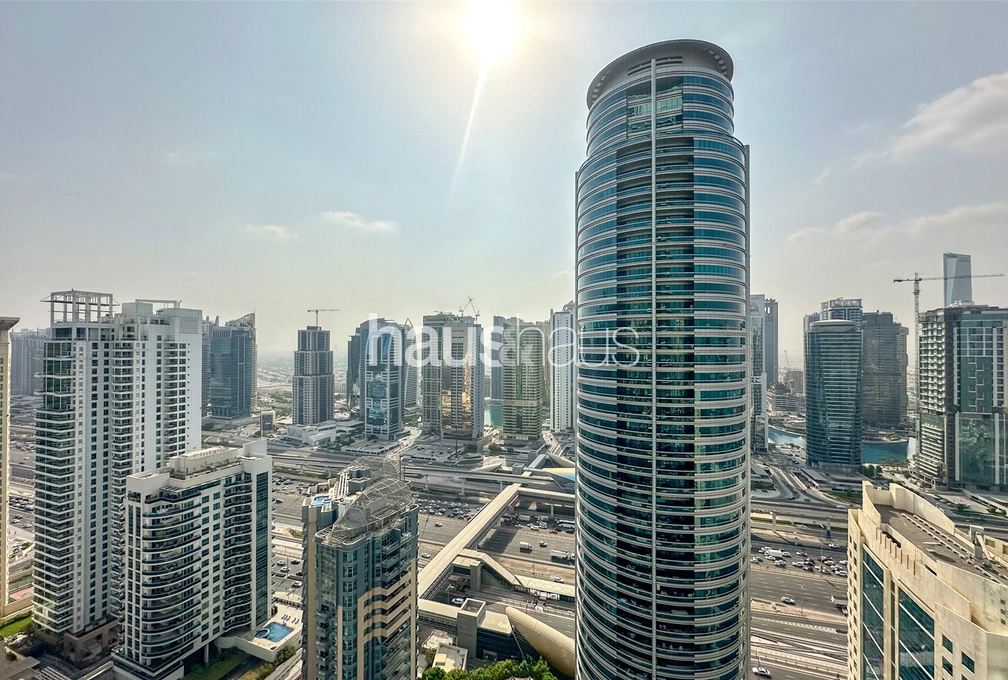 1 bedroom apartment for sale - haus & haus