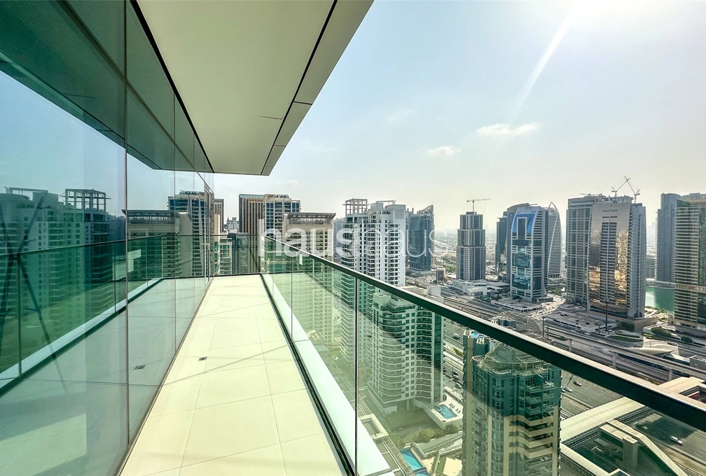 1 bedroom apartment for sale - haus & haus