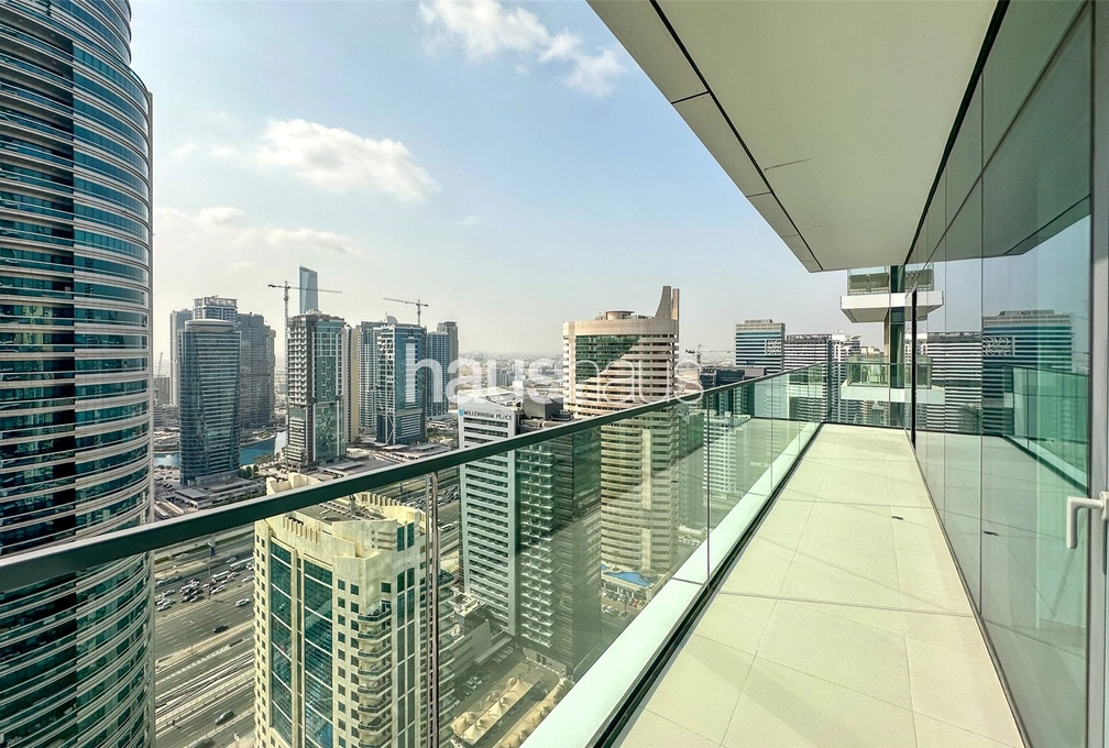 1 bedroom apartment for sale - haus & haus